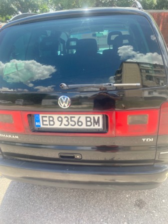 VW Sharan 19