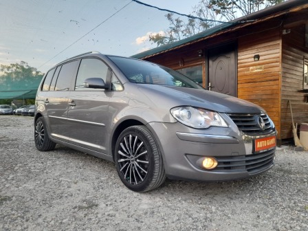 VW Touran