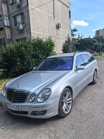 Mercedes-Benz E