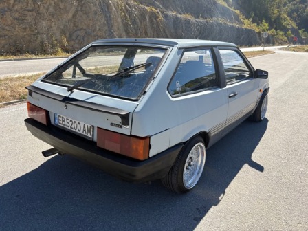Lada Samara
