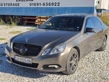 Mercedes-Benz E