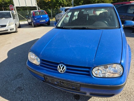 VW Golf