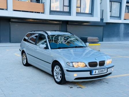 BMW 320