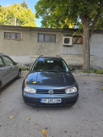 VW Golf