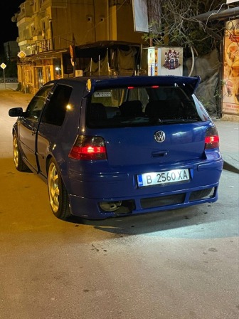 VW Golf