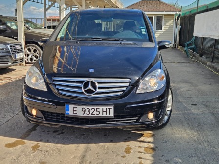 Mercedes-Benz B