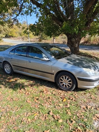 Peugeot 607