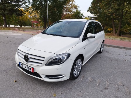 Mercedes-Benz B