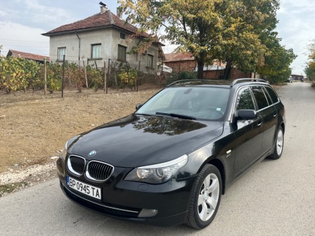 BMW 530 530D-197-NAVI