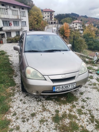 Suzuki Liana