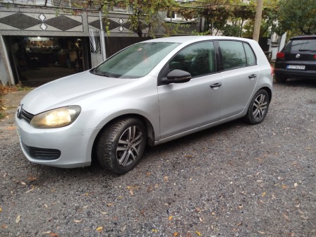VW Golf