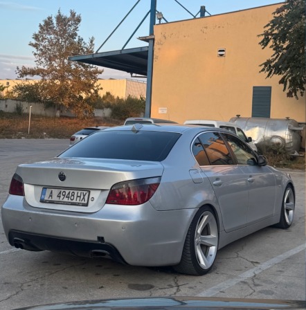 BMW 525
