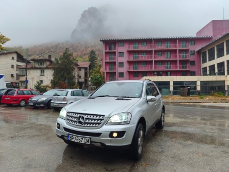 Mercedes-Benz ML 280 CDI V6 4MATIC 7