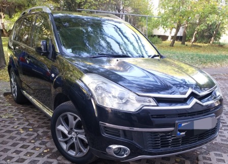 Citroen C-Crosser
