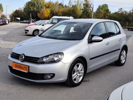 VW Golf