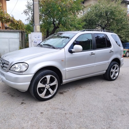 Mercedes-Benz ML