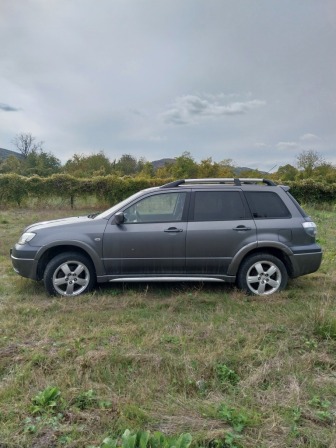 Mitsubishi Outlander 2.4 4x4 газ
