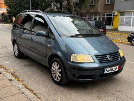 VW Sharan