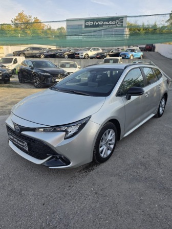 Toyota Corolla 1.8 HYBRID