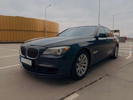 BMW 750 xDrive
