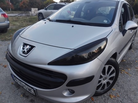 Peugeot 207 1.4//ГАЗ//КЛИМА