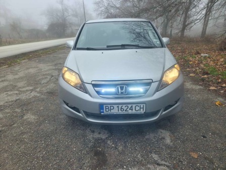 Honda FR-V 2.2