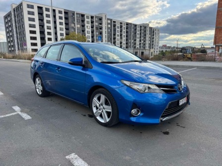 Toyota Auris 1.6 Luna Sport