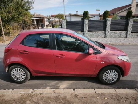 Mazda 2 1,3 бензин
