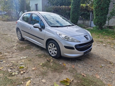Peugeot 207 1.4i