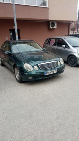 Mercedes-Benz E 200 E200