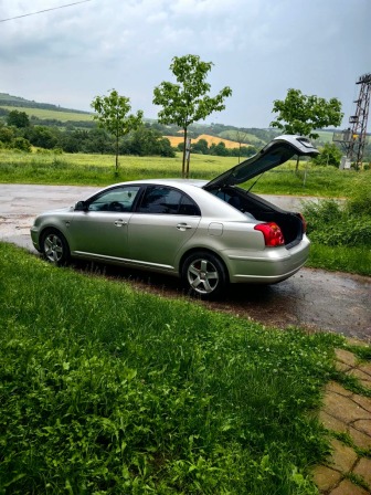 Toyota Avensis 2.0