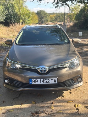 Toyota Auris 1.8 HYBRID