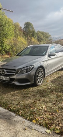 Mercedes-Benz C 220 2.2