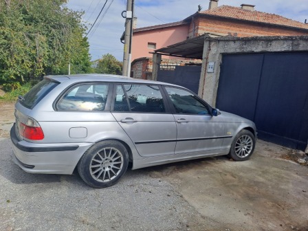 BMW 320