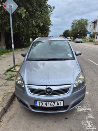 Opel Zafira 1.9 cdti