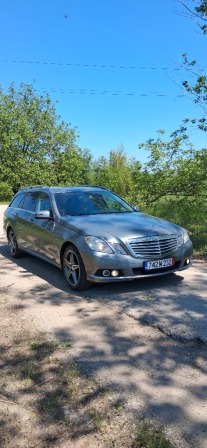Mercedes-Benz E