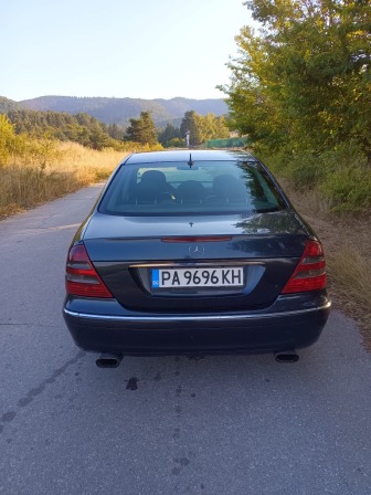 Mercedes-Benz E 270 270
