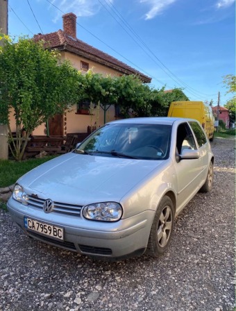 VW Golf
