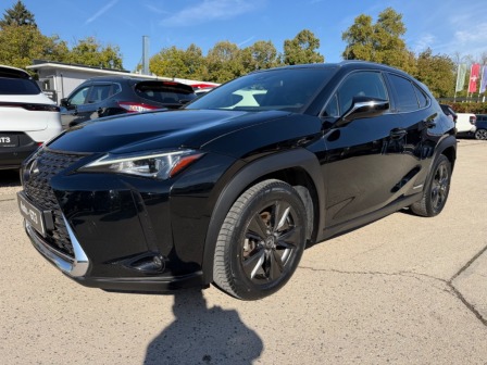 Lexus UX 2.0h 184к.с