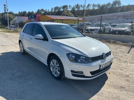 VW Golf 1.6TDiNAVIEURO6