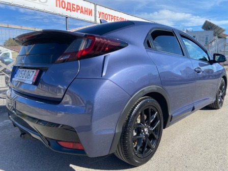 Honda Civic 1.8i