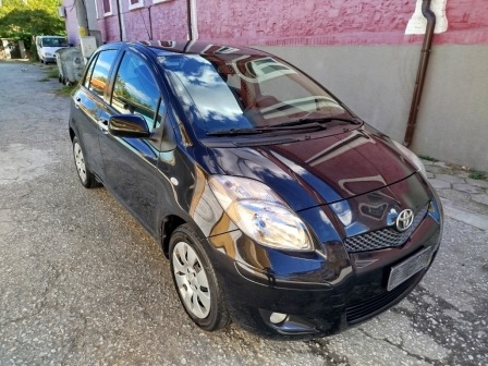 Toyota Yaris 1.0i