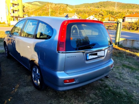 Honda Stream 2000
