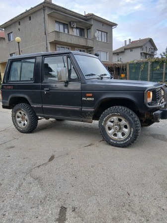 Mitsubishi Pajero 2.5тд