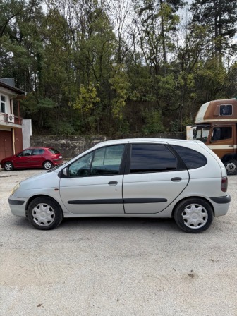 Renault Scenic 1.6i Газ/Бензин
