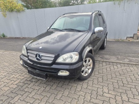Mercedes-Benz ML 270