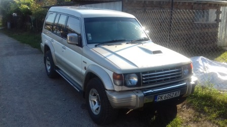 Mitsubishi Pajero Super select