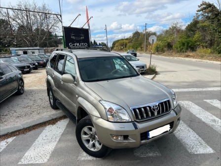 Toyota Land Cruiser 3.0D4D 6+1