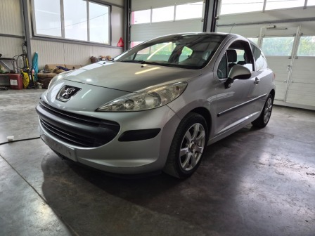 Peugeot 207 1.6 hdi