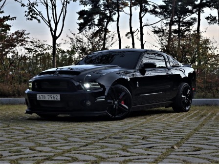 Ford Mustang V6 SHELBY GT500